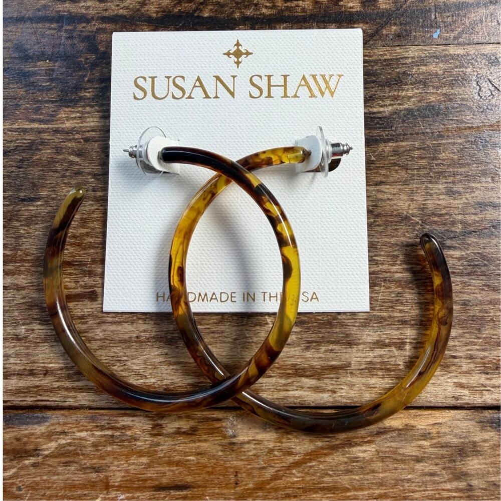 Susan Shaw Tortise Tortoise Shell Hoop Earrings NWT